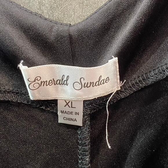 EMERALD SUNDAE Juniors' Black Lace V-Neck Asymmetrical Bodycon Mini Dress SZ XL - Picture 10 of 13